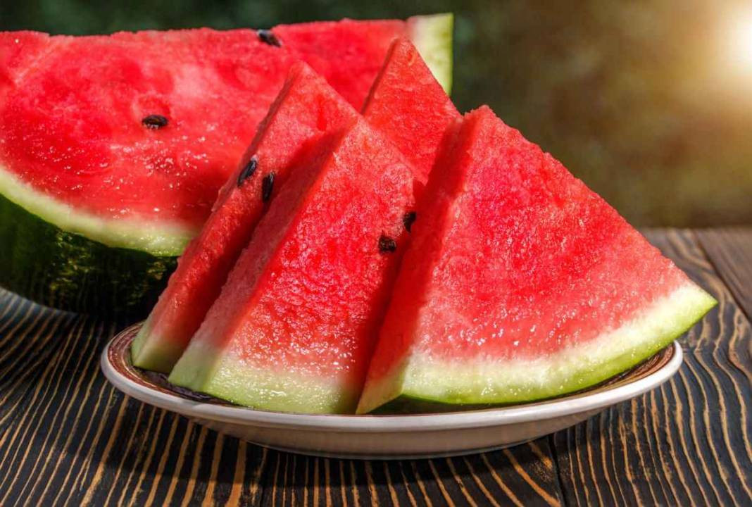 Usta manavlar biliyor sadece bu sırları! Karpuz seçerken yapın asla kelek çıkmıyor - Resim: 21